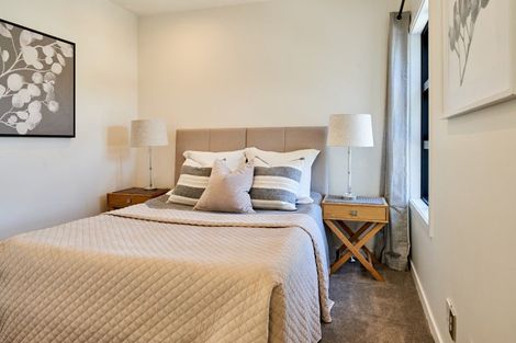 Photo of property in Endeavour Apartments, 125u1 Thorndon Quay, Pipitea, Wellington, 6011