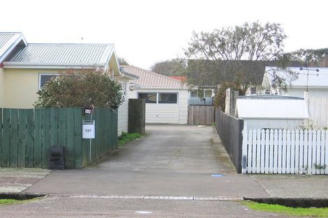 Photo of property in 15 Millar Street, Terrace End, Palmerston North, 4410