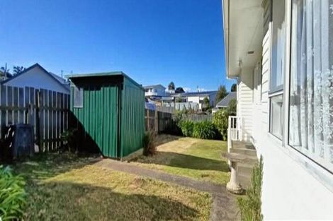 Photo of property in 20b Te Arataura Street, Takapuwahia, Porirua, 5022