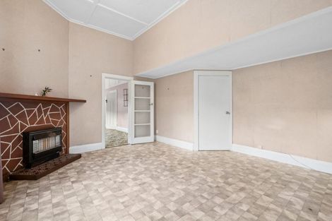 Photo of property in 68 Derwent Street, Island Bay, Wellington, 6023