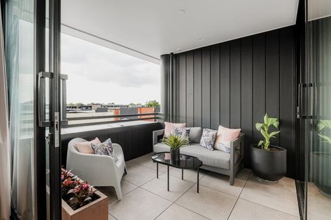 Photo of property in Parkhaven, 204/220u Tristram Street, Hamilton Central, Hamilton, 3204