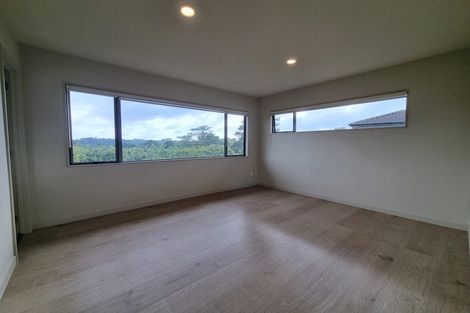 Photo of property in 15 Meteor Place, Schnapper Rock, Auckland, 0632