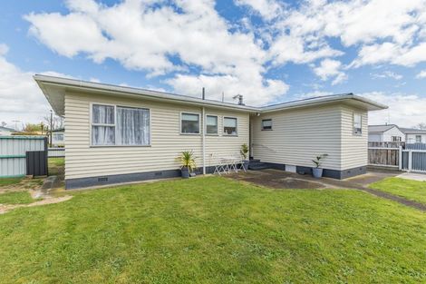 Photo of property in 3 Vogel Street, Levin, 5510