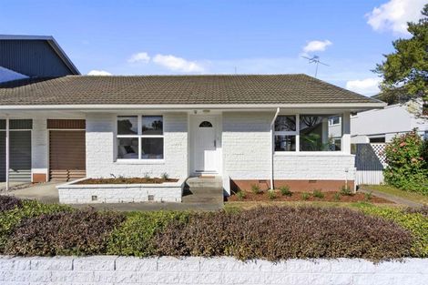 Photo of property in 4 Farnham Place, Ilam, Christchurch, 8041