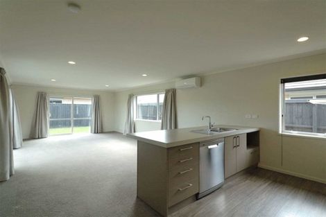 Photo of property in 1 Burford Way, Rolleston, 7615