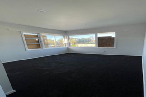 Photo of property in 51 Hallberry Road, Mangere East, Auckland, 2024