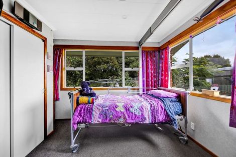 Photo of property in 24 Victoria Road, Stratford, 4391