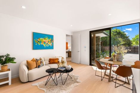 Photo of property in 99a Fendalton Road, Fendalton, Christchurch, 8014