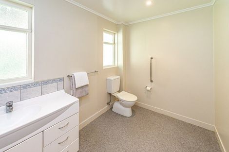 Photo of property in 5 Durie Vale Road, Durie Hill, Whanganui, 4500