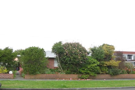 Photo of property in 1/23 Wallath Road, Westown, New Plymouth, 4310