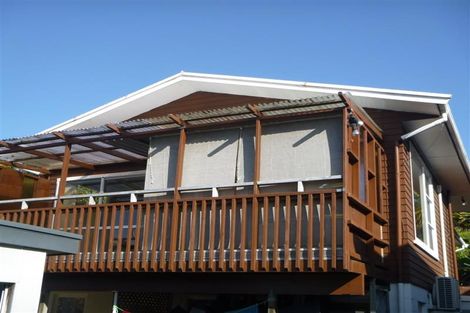 Photo of property in 21 Lake Road, Northcote, Auckland, 0627