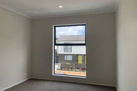 Photo of property in 5 Te Rito Road, Hobsonville, Auckland, 0616