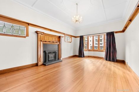 Photo of property in 25 Hawkestone Street, Thorndon, Wellington, 6011