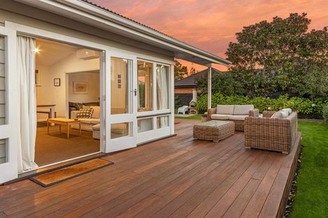 Photo of property in 47 Croziers Road, St Albans, Christchurch, 8052