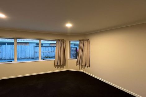 Photo of property in 30 Stableford Drive, Pyes Pa, Tauranga, 3112