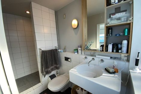 Photo of property in 23 Napier Street, Karaka Bays, Wellington, 6022