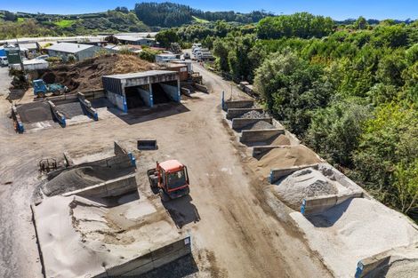 Photo of property in 1 Te Karaka Drive, Minden, Whakamarama, 3172