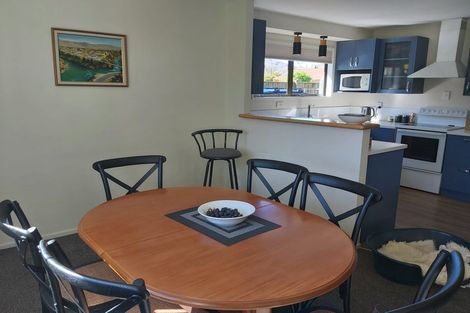 Photo of property in 18 Orchard Place, Cromwell, 9310