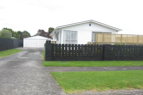 Photo of property in 3 Le Havre Place, Takanini, 2112