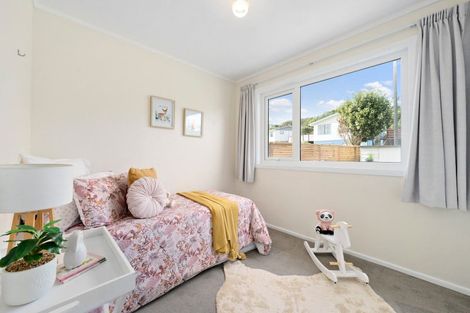 Photo of property in 10b Ceres Crescent, Johnsonville, Wellington, 6037