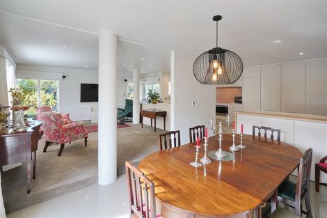 Photo of property in 127 Fendalton Road, Fendalton, Christchurch, 8014