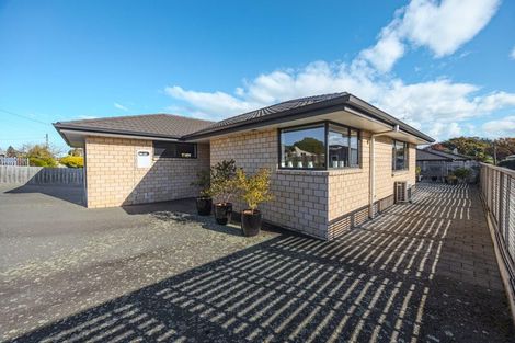 Photo of property in 6 Mersey Street, South Hill, Oamaru, 9400