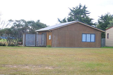 Photo of property in 108 Avalon Place, Whangamata, 3620