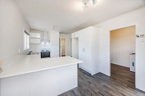 Photo of property in 41 Hill Crescent, Papakura, 2110