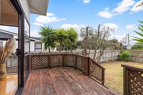 Photo of property in 1/11 Richard Avenue, Bucklands Beach, Auckland, 2014