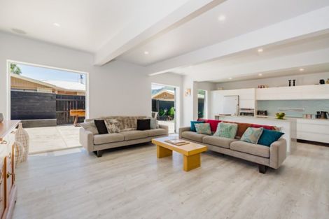 Photo of property in 7a Lesley Grove, Waikanae, 5036