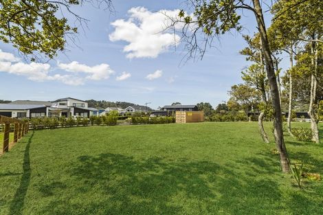 Photo of property in 2 Kelly Road, Riverhead, 0820