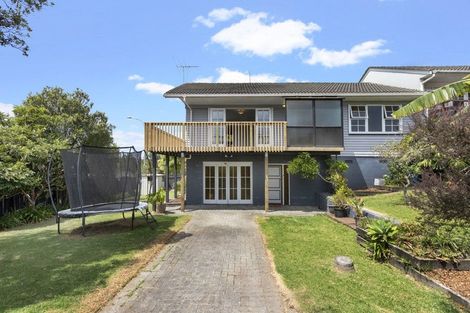 Photo of property in 39 Butterworth Drive, Glendene, Auckland, 0602