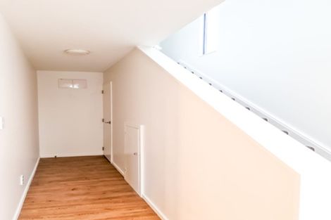 Photo of property in 2/10 Nova Place, Christchurch Central, Christchurch, 8011