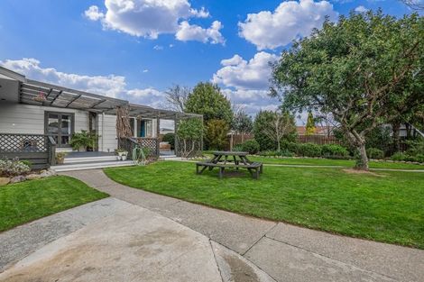 Photo of property in 31 Rosedale Crescent, Cloverlea, Palmerston North, 4412