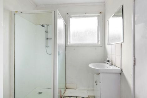 Photo of property in 27 Sunvue Road, Glen Eden, Auckland, 0602