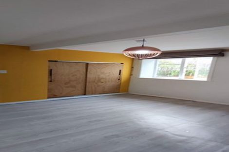 Photo of property in 4 Mills Road, Brooklyn, Wellington, 6021