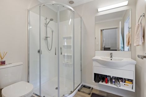 Photo of property in 186u4 Cambridge Road, Hillcrest, Hamilton, 3216