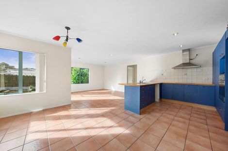 Photo of property in 3 Rosebay Rise, Henderson, Auckland, 0610