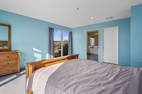 Photo of property in 4 Dunkeld Lane, Redcliffs, Christchurch, 8081