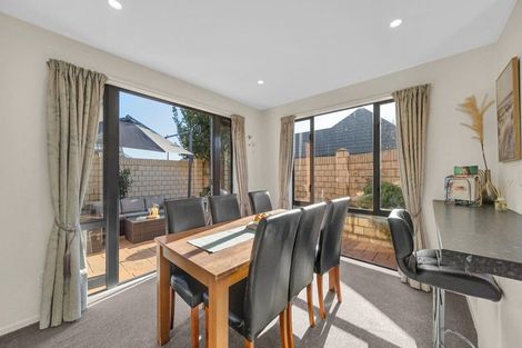 Photo of property in 32a Berkshire Drive, Avonhead, Christchurch, 8042