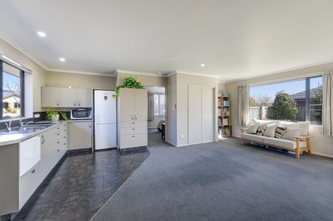 Photo of property in 16 Monaco View, Stoke, Nelson, 7011