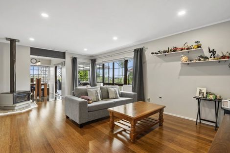 Photo of property in 133 Ocean View Road, Hillcrest, Auckland, 0627