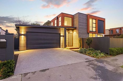 Photo of property in 42 Tui Street, Fendalton, Christchurch, 8041