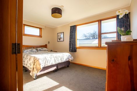 Photo of property in 22 Keats Crescent, Stoke, Nelson, 7011