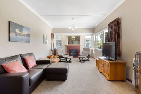 Photo of property in 103 Chaucer Road, Hospital Hill, Napier, 4110