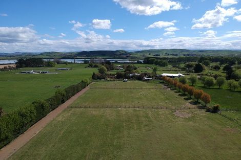 Photo of property in 310a Porangahau Road, Waipukurau, 4282