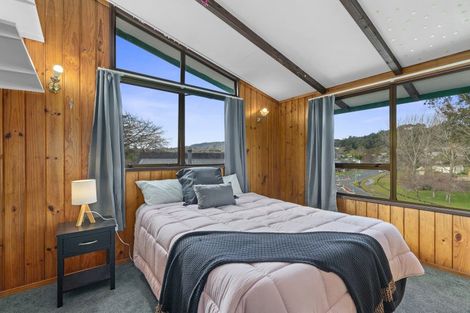 Photo of property in 57 Norana Road, Timberlea, Upper Hutt, 5018