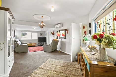 Photo of property in 1/92b South Road, Blagdon, New Plymouth, 4310