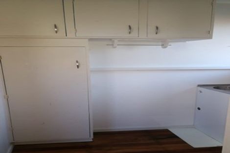 Photo of property in 50 Strid Road, Te Atatu South, Auckland, 0610