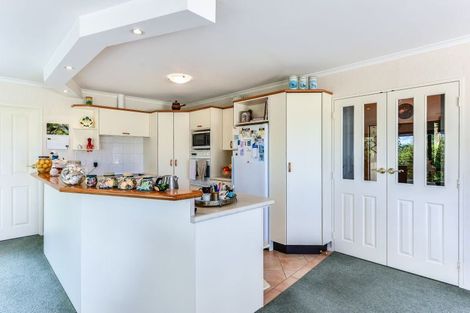 Photo of property in 49 Greenfield Drive, Western Heights, Hamilton, 3200